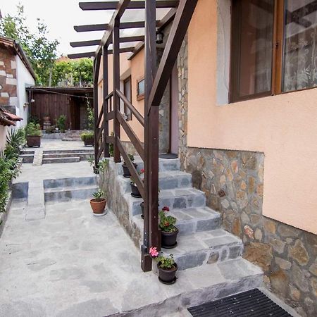 Фън Шуй Къща За Гости 88 โดบรินนิชเต ภายนอก รูปภาพ