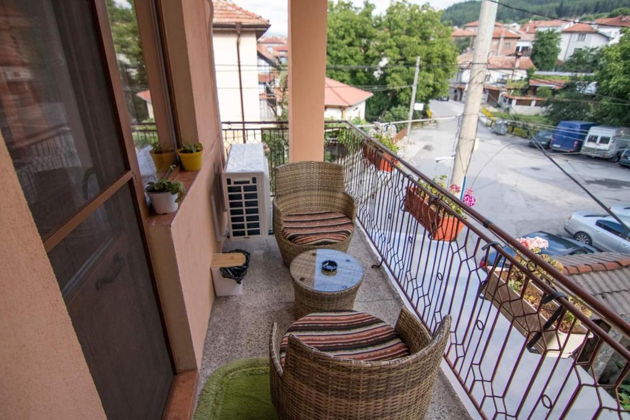 Фън Шуй Къща За Гости 88 โดบรินนิชเต ภายนอก รูปภาพ
