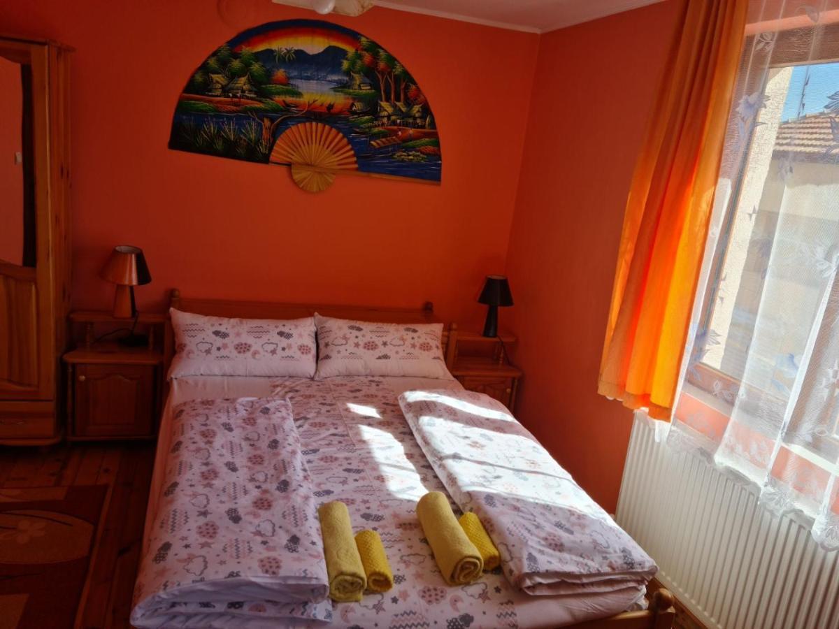 Фън Шуй Къща За Гости 88 โดบรินนิชเต ภายนอก รูปภาพ